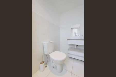 Apartamento para alugar com 66m², 3 quartos e 2 vagas Apartamento para alugar com 66m², 3 quartos e 2 vagasBanheiro da Suíte
