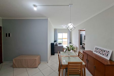 Apartamento para alugar com 78m², 2 quartos e 1 vagaSala