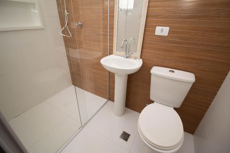 Casa à venda com 120m², 2 quartos e 2 vagas Casa à venda com 120m², 2 quartos e 2 vagasBanheiro Casa 3