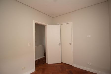 Casa à venda com 120m², 2 quartos e 2 vagas Casa à venda com 120m², 2 quartos e 2 vagasQuarto 2 - Suíte 2