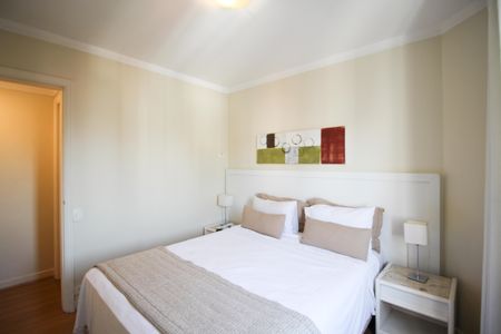 Apartamento para alugar com 69m², 2 quartos e 2 vagasSuíte