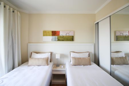 Apartamento para alugar com 69m², 2 quartos e 2 vagasQuarto