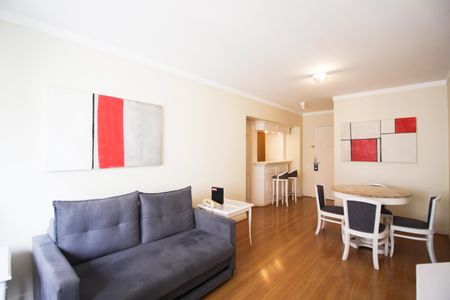 Apartamento para alugar com 69m², 2 quartos e 2 vagasSala