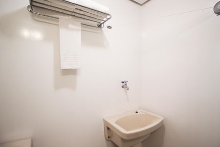 Apartamento para alugar com 69m², 2 quartos e 2 vagasBanheiro