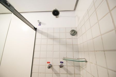 Apartamento para alugar com 69m², 2 quartos e 2 vagasBanheiro da Suíte