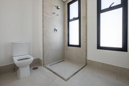 Apartamento à venda com 201m², 3 quartos e 3 vagas Apartamento à venda com 201m², 3 quartos e 3 vagasSuíte 1