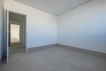 Sala 2 de apartamento à venda com 3 quartos, 201m² em Jardim Paulista, São Paulo