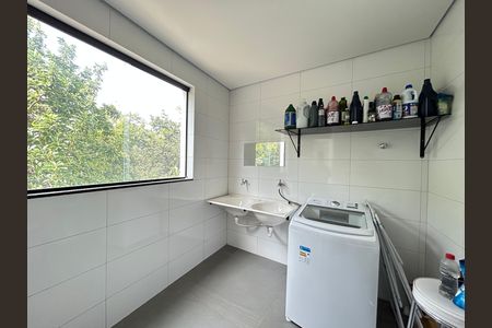 Casa à venda com 599m², 3 quartos e 3 vagas