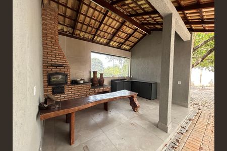 Casa à venda com 599m², 3 quartos e 3 vagas