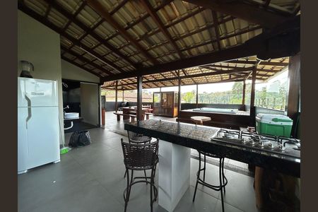 Casa à venda com 599m², 3 quartos e 3 vagas