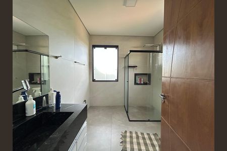 Casa à venda com 599m², 3 quartos e 3 vagas