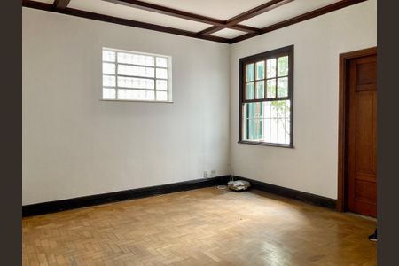 Casa para alugar com 3 quartos, 300m² em Pinheiros, São Paulo