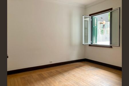 Casa para alugar com 3 quartos, 300m² em Pinheiros, São Paulo