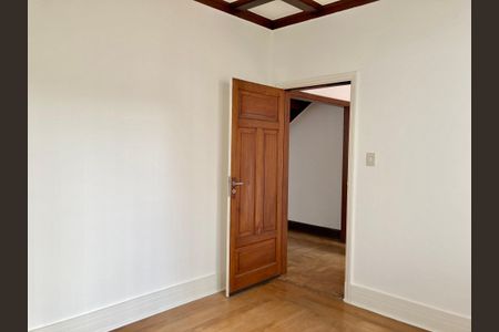 Casa para alugar com 3 quartos, 300m² em Pinheiros, São Paulo