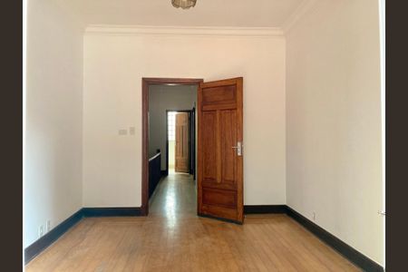 Casa para alugar com 3 quartos, 300m² em Pinheiros, São Paulo