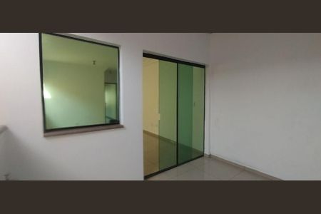 Casa à venda com 4 quartos, 211m² em Parque São Lucas, São Paulo