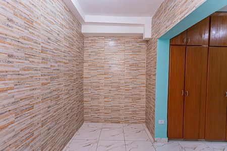 Closet de casa para alugar com 1 quarto, 54m² em Moinho Velho, São Paulo