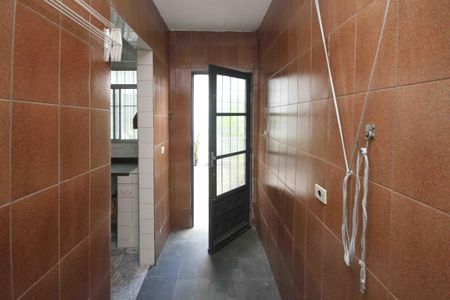 Casa para alugar com 84m², 2 quartos e sem vaga