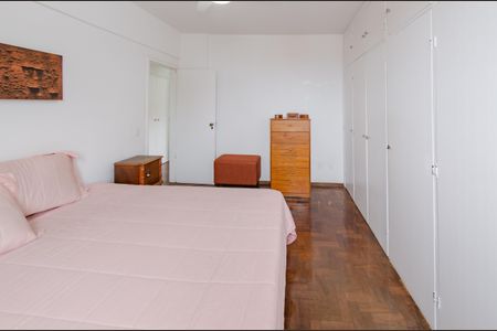 Apartamento à venda com 120m², 4 quartos e 2 vagasSuíte