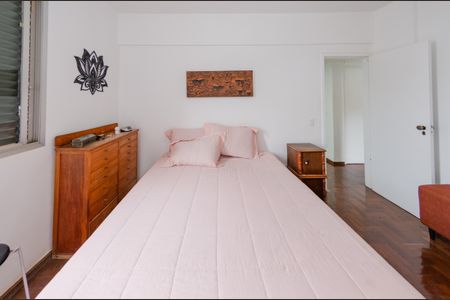 Apartamento à venda com 120m², 4 quartos e 2 vagasSuíte