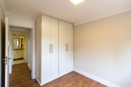 Apartamento para alugar com 120m², 3 quartos e 2 vagasQuarto