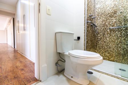 Apartamento para alugar com 120m², 3 quartos e 2 vagasBanheiro da Suíte 2