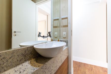 Apartamento para alugar com 120m², 3 quartos e 2 vagasLavabo