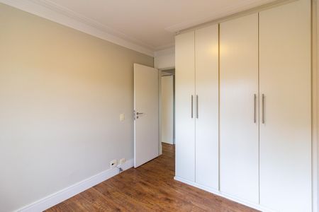 Apartamento para alugar com 120m², 3 quartos e 2 vagasQuarto