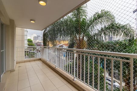 Apartamento para alugar com 120m², 3 quartos e 2 vagasVista/Varanda