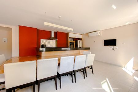 Apartamento para alugar com 60m², 2 quartos e 1 vagaÁrea comum