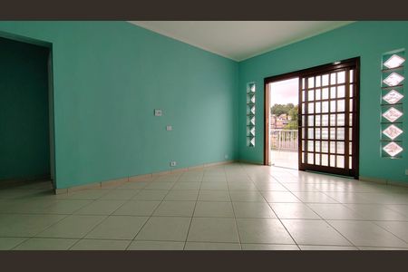 Casa para alugar com 3 quartos, 120m² em Moinho Velho, São Paulo