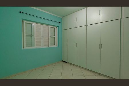 Casa para alugar com 3 quartos, 120m² em Moinho Velho, São Paulo