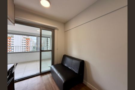 Sala  de apartamento para alugar com 1 quarto, 36m² em Jardim das Acacias, São Paulo