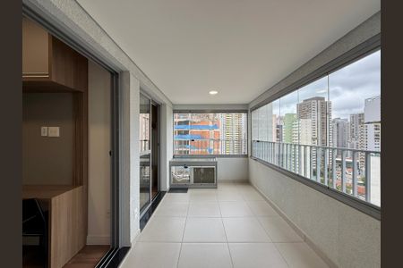 Apartamento para alugar com 36m², 1 quarto e 1 vaga Apartamento para alugar com 36m², 1 quarto e 1 vagaSacada
