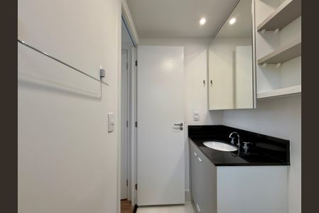 Apartamento para alugar com 36m², 1 quarto e 1 vaga Apartamento para alugar com 36m², 1 quarto e 1 vagaBanheiro Suíte