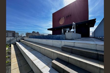 Apartamento para alugar com 36m², 1 quarto e 1 vaga Apartamento para alugar com 36m², 1 quarto e 1 vagaPiscina