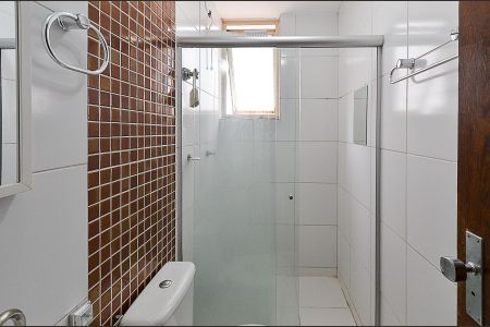 Apartamento para alugar com 83m², 2 quartos e 1 vaga Apartamento para alugar com 83m², 2 quartos e 1 vagaBanheiro
