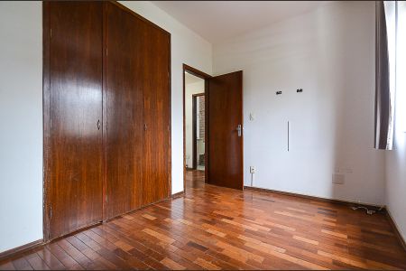 Apartamento para alugar com 83m², 2 quartos e 1 vaga Apartamento para alugar com 83m², 2 quartos e 1 vagaQuarto 2