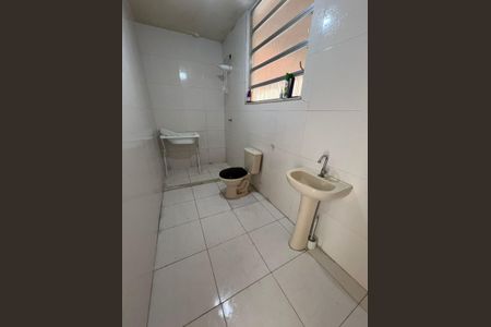 Banheiro de casa à venda com 3 quartos, 300m² em Fonseca, Niterói
