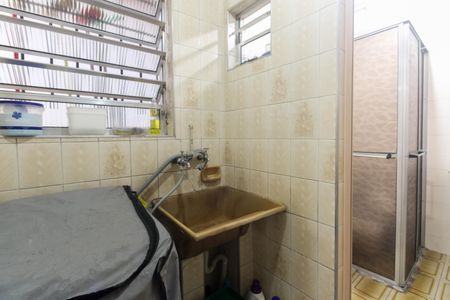 Casa à venda com 105m², 1 quarto e 2 vagas Casa à venda com 105m², 1 quarto e 2 vagasÁrea de Serviço