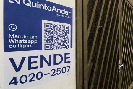 Casa à venda com 105m², 1 quarto e 2 vagas Casa à venda com 105m², 1 quarto e 2 vagasFachada - Placa Código IYJT-177