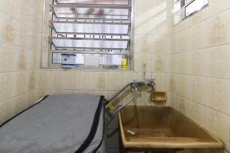 Casa à venda com 105m², 1 quarto e 2 vagas Casa à venda com 105m², 1 quarto e 2 vagasÁrea de Serviço