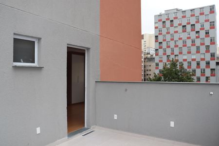 Varanda de kitnet/studio para alugar com 1 quarto, 46m² em Bela Vista, São Paulo