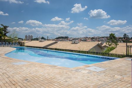 Casa de condomínio à venda com 107m², 3 quartos e 2 vagas Casa de condomínio à venda com 107m², 3 quartos e 2 vagasÁrea comum - Piscina