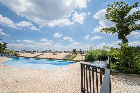 Casa de condomínio à venda com 107m², 3 quartos e 2 vagas Casa de condomínio à venda com 107m², 3 quartos e 2 vagasÁrea comum - Piscina