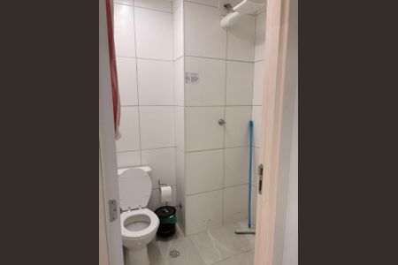 Apartamento para alugar com 38m², 2 quartos e sem vagaBanheiro