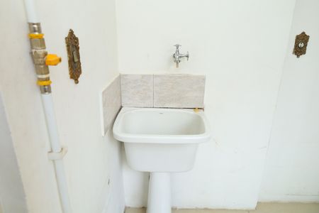 Apartamento para alugar com 56m², 2 quartos e 1 vagaÁrea de Serviço