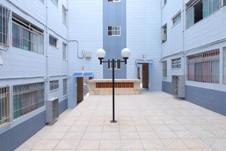 Apartamento para alugar com 56m², 2 quartos e 1 vagaÁrea comum