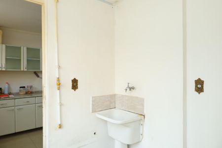 Apartamento para alugar com 56m², 2 quartos e 1 vagaÁrea de Serviço