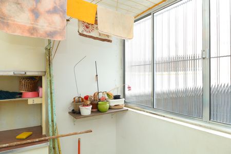 Apartamento para alugar com 56m², 2 quartos e 1 vagaÁrea de Serviço